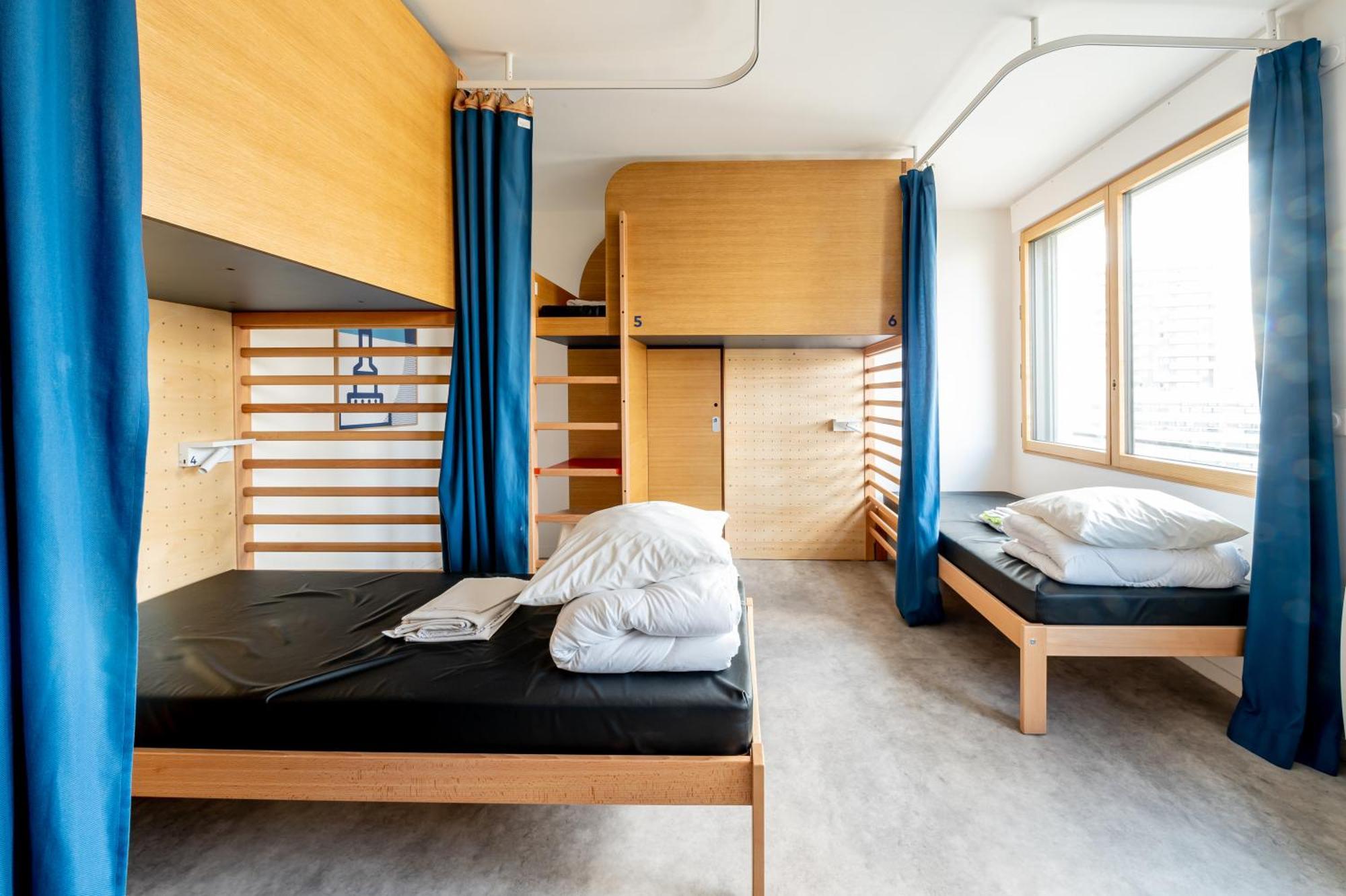 Bed 6-Bed Female Dormitory Room